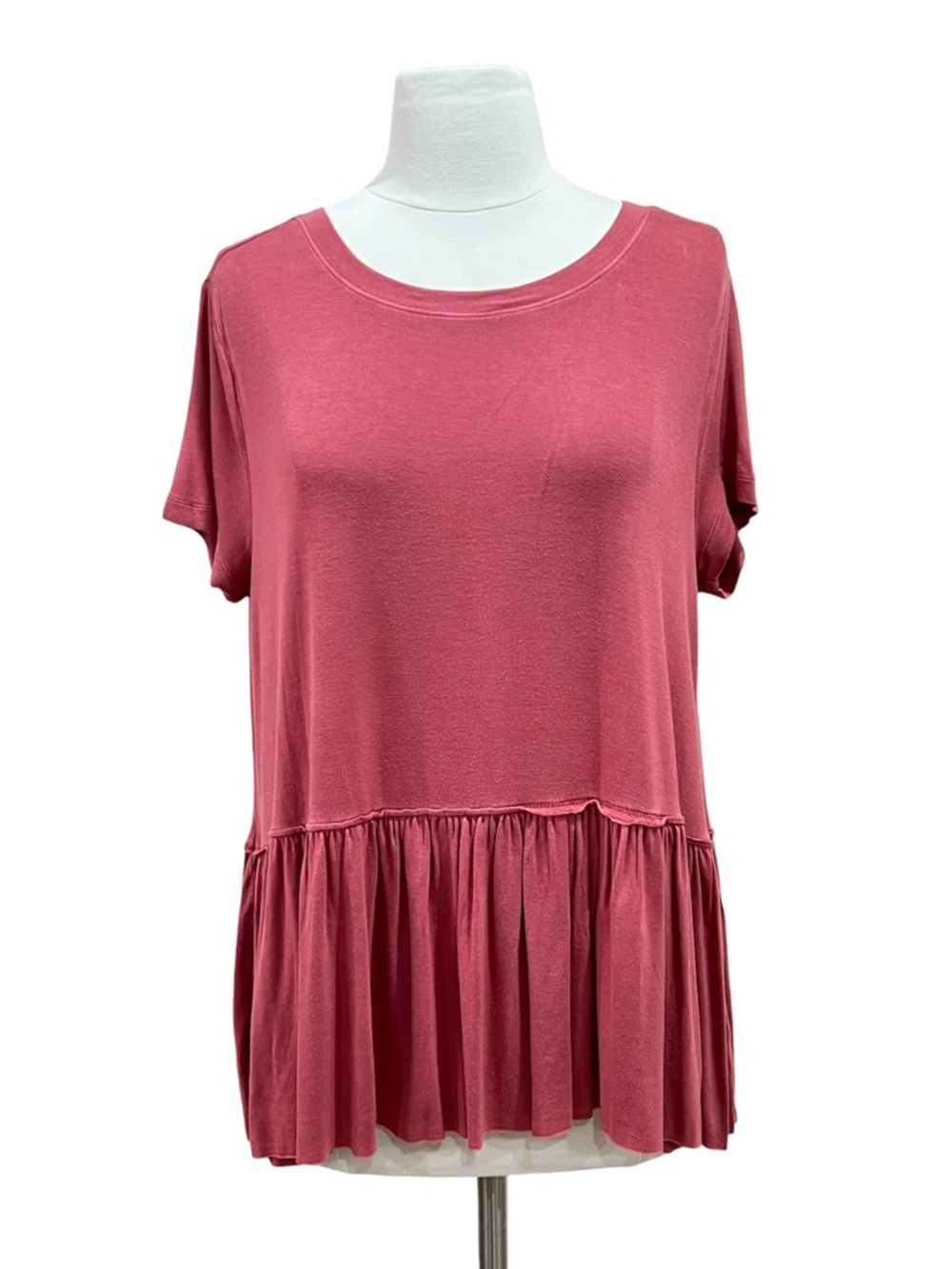 Mossimo Coral Short Sleeve Flowy Peplum Top Size Medium